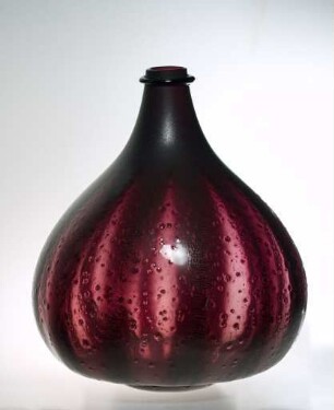 Große violette Vase aus dem "Unica"-Programm