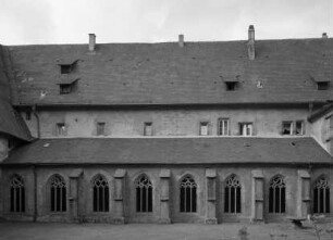Kreuzgang des Klosters Alpirsbach — Westflügel