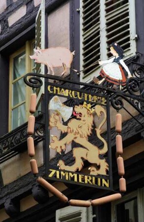 Frankreich. Alsace. Haut Rhin. Colmar. Altstadt. Zunftschild von Gaststätte