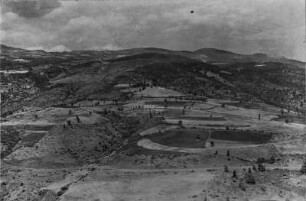 Hügellandschaft : Blick über die hügelige Landschaft bei Kukës