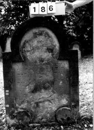 Grabstein 186