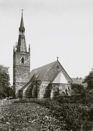 Eisleben, St. Annenkirche : Eisleben. St. Annenkirche. Außenansicht von Nordwesten