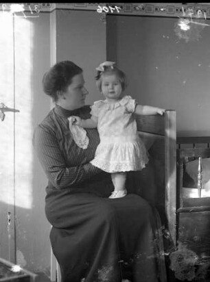 Frau von Stein mit Tochter