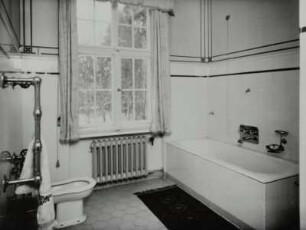 Herrenhaus Bagenz. Badezimmer des Hausherrn
