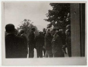 Gartenparty bei Joseph Avenol, Generalsekretär des Völkerbundes in Genf