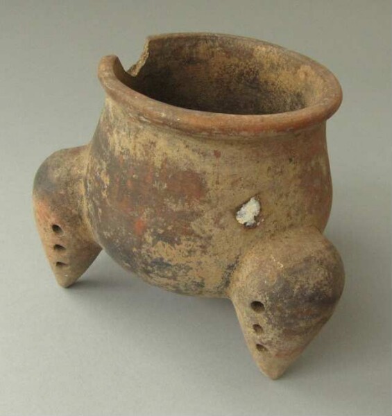 Clay vessel