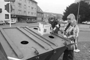 Altglassammlung durch die "Kalag Lagerhaus- und Speditionsgesellschaft mbH"