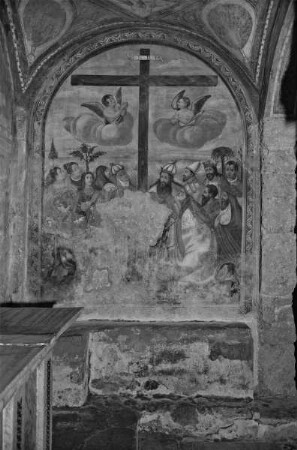 Freskendekoration mit Figuren und Szenen des AT, der Apokalypse, Evangelisten und Heiligen — Kaiserin Helena und Kaiser Konstantin stehen neben dem Heiligen Kreuz