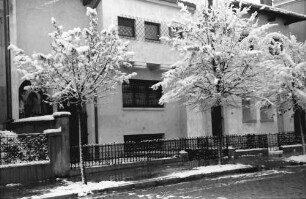 Bukarest: Im Winter, Villa Dr. Lister, im Schnee