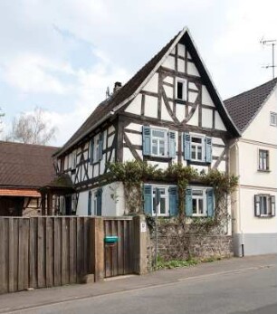 Hungen, Kommenturgasse 18, Die Wiesengärten 7