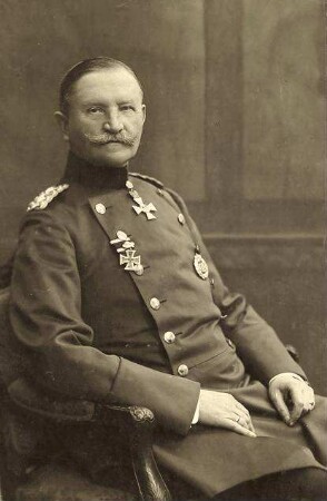 Hoiningen, Ernst Wilhelm Karl, genannt Huene, General der Infanterie, Kommandierender General des XIV. Armeekorps, geboren am 23.09.1849 in Unkel am Rhein