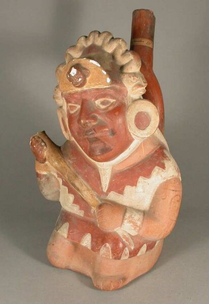 Kneeling anthropomorphic figure