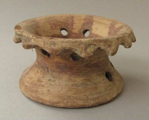 Vessel base made of clay