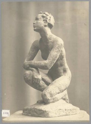 Entwurf Kauernde, 1925/27, Stucco