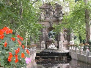Wassergrotte im Jardin du Luxembourg