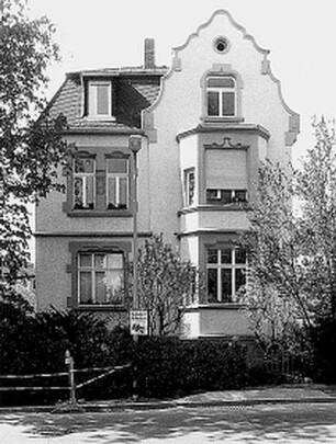 Massivbau; Schwalbach, Bahnstraße 17
