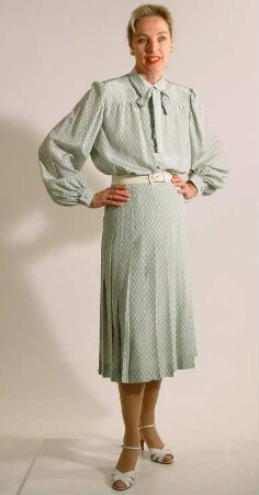 Zweiteiliges Hemdblusenkleid schilfgrün-weiß