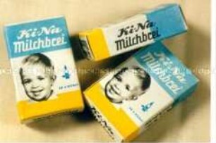 Spielzeug-Packungen "Ki-Na Milchbrei"