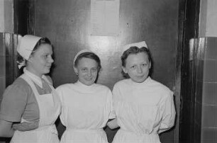 Reportage aus dem jüdischen Krankenhaus : Porträt von drei Krankenschwestern