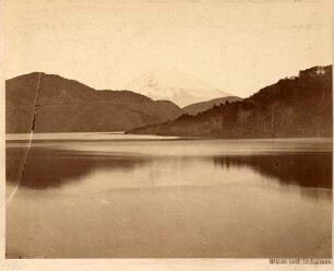 Blick auf Hakone See und Berg Fuji