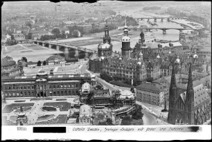 Dresden, Katholische Hofkirche mit Residenzschloss, Sophienkirche und Zwinger, Luftbild