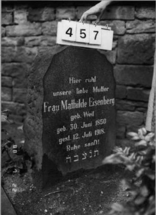 Grabstein 457