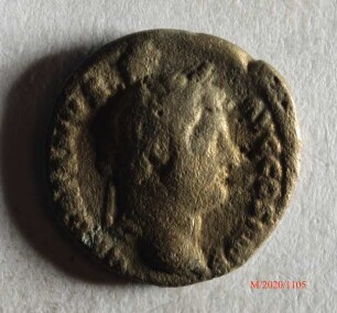 Römische Münze, Nominal Aureus, Prägeherr Hadrian, Prägeort nicht bestimmbar, Fälschung