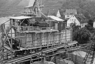 Bau der Staustufe Hofen/Neckar