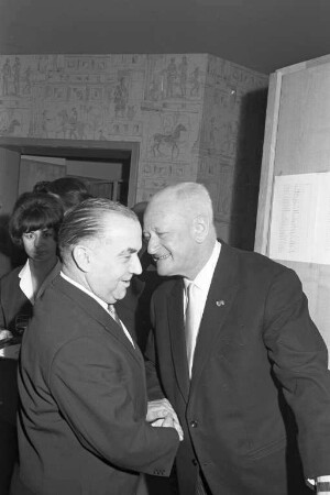 70. Geburtstag des Verlegers und Chefredakteurs der "Badischen Neuesten Nachrichten" Wilhelm Baur.
