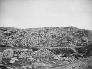 Ruine : Blick auf die Ruinen eines Amphitheaters