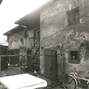 Dresden-Kaditz, Grimmstraße 88. Gehöft der Dorfschmiede (1. H. 19. Jh.), Wirtschaftsgebäude