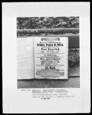 Berlin, Deutsches Theater, Schumannstraße 13a, "Vorletzte Gastvorstellung der Senora Pepita de Oliva"