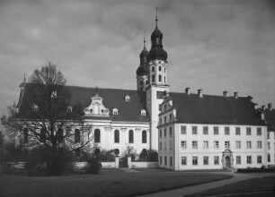Ehemalige Prämonstratenser-Abteikirche Sankt Peter und Paul