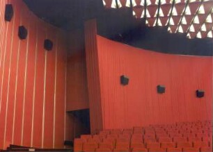 Dresden-Altstadt. Filmtheater Prager Straße (Rundkino). Zuschauerraum (1018 Plätze)