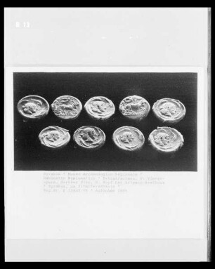 Tetradrachmen, V: Viergespann, darüber Nike, R: Kopf der Artemis-Arethusa