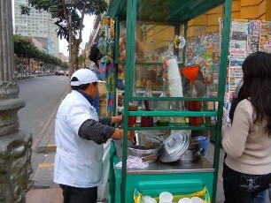 Lima - Imbiss an der Straße