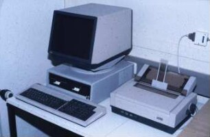 Fotografie: Informationstechnik, Arbeitsplatzcomputer, Datenerfassung, Datenverarbeitung