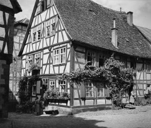 Autotour mit Familie Groß. Michelstadt. Wohnhaus (1701/1900)