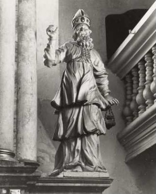 Bischofsstatue