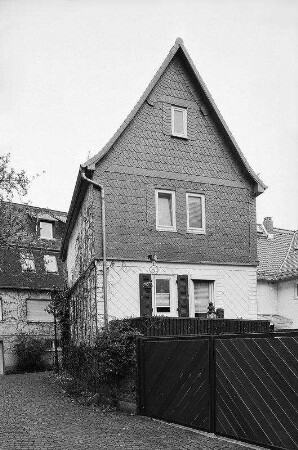 Wohnhaus; Oberursel, Bleichstraße 5
