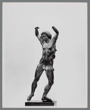 Etruskische Bronzestatuette aus dem 4. Jhr. v. Chr. (Etruskische Tänzerin) im Museo archeologico nazionale, Florenz, Toskana