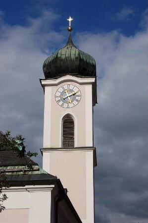 Turm der Stadtpfarrkirche in Kufstein/Tirol