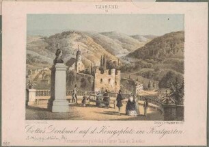Das Denkmal für Heinrich Cotta auf dem Königsplatz im Forstgarten in Tharandt mit Blick auf die Burgruine, die Berg- und Stadtkirche, die Forstakademie und ins Weißeritztal in Richtung Hainsberg