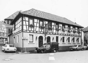 Gasthaus "Klosterstuben"; Seligenstadt, Freihofplatz 7