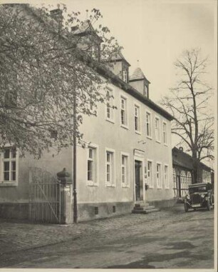 Rohrbrunn. Das historische Wirtshaus, bekannt durch Wilhelm Hauffs gleichnahmige romantische Erzählung