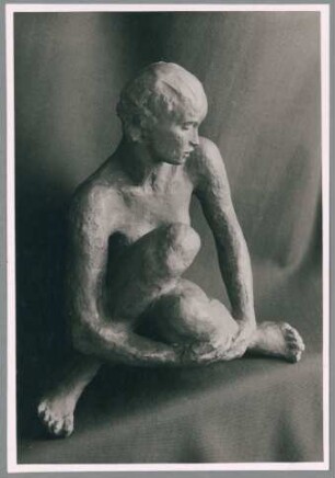 Sitzende, 1926, Bronze