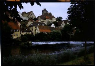 Besigheim: von der Enzbrücke auf alte Stadt und Schlossturm