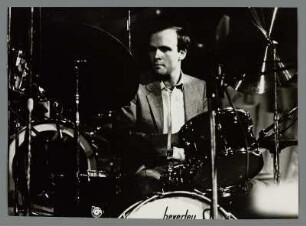 Eric Dervieu : Portrait des Jazz-Schlagzeugers Eric Devrieu beim Jazz Jamboree Warschau 1983