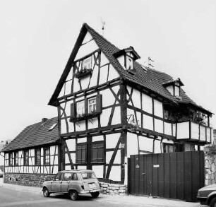 Bad Vilbel, Bahnhofstraße 13