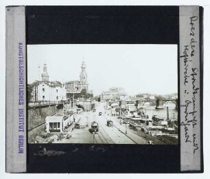 Dresden, Semperoper,Dresden, Katholische Hofkirche : Stadtansicht